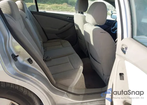 2007 Nissan Altima 2.5 S from USA, damaged, VIN 1N4AL21E87N461354